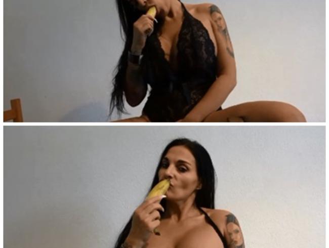 SandraSturm Porno Video: Bananen Fick